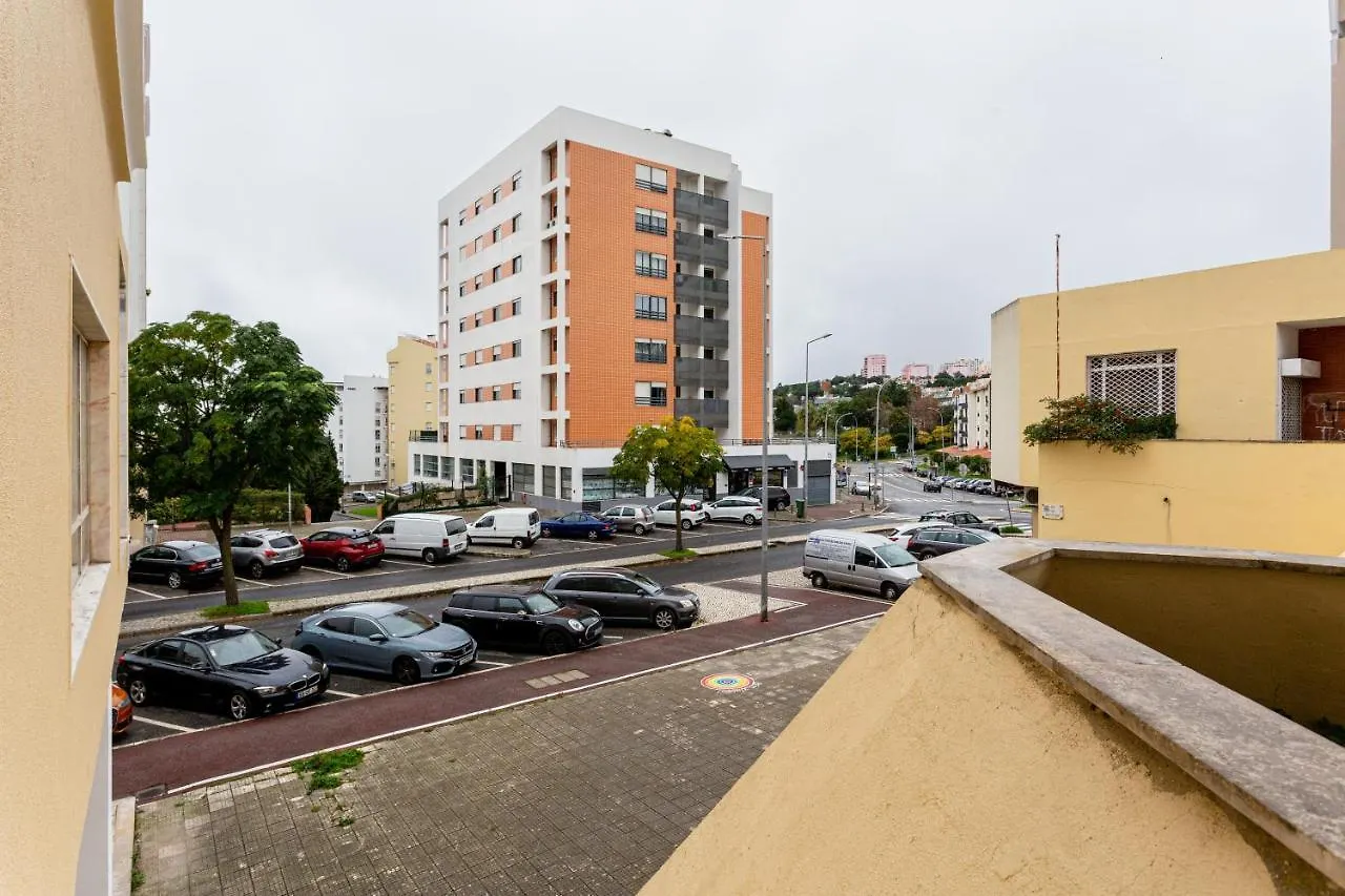 Lisbon Vibes - Monsanto House Apartment 0*,  Portugal